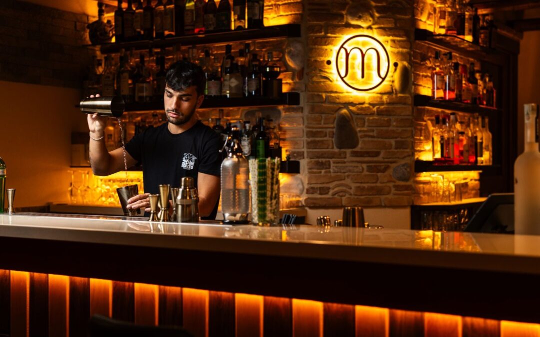 How a Group of College Friends Turned Their Weekly Bar Crawl Into a Thriving Social Networking Event That Boosted Their Careers in San Diego, CA